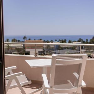 One-Bedroom Apartment Sea View High Floors